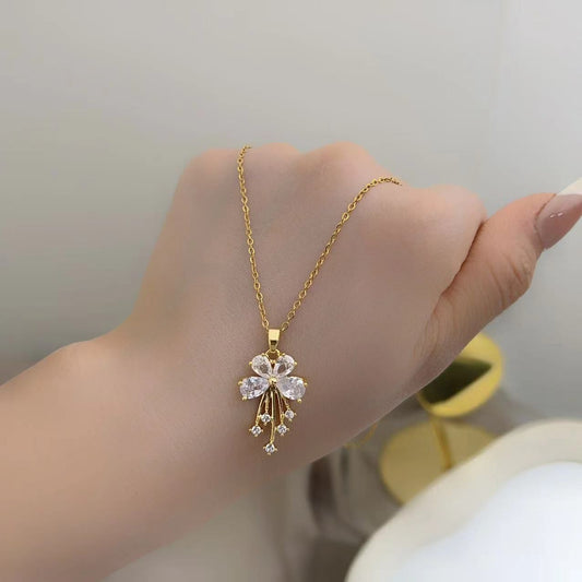 Daisy Necklace