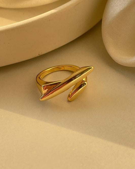 Metis Statement Ring