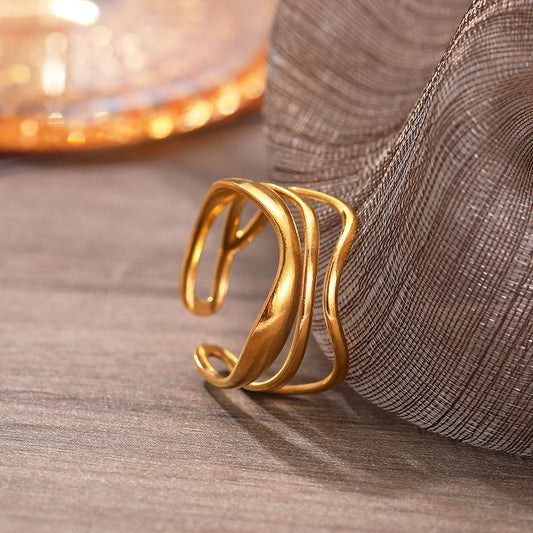 Wavy Baby Gold Ring