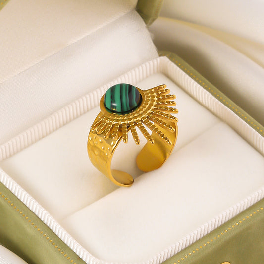 Emerald Blaze Luxe Ring