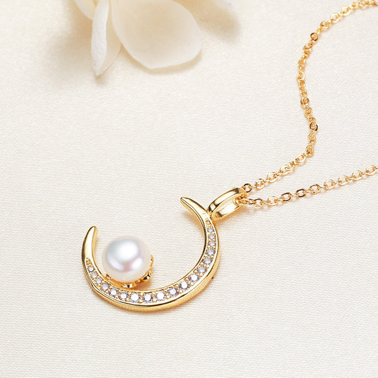 Pearl Moonrise Necklace