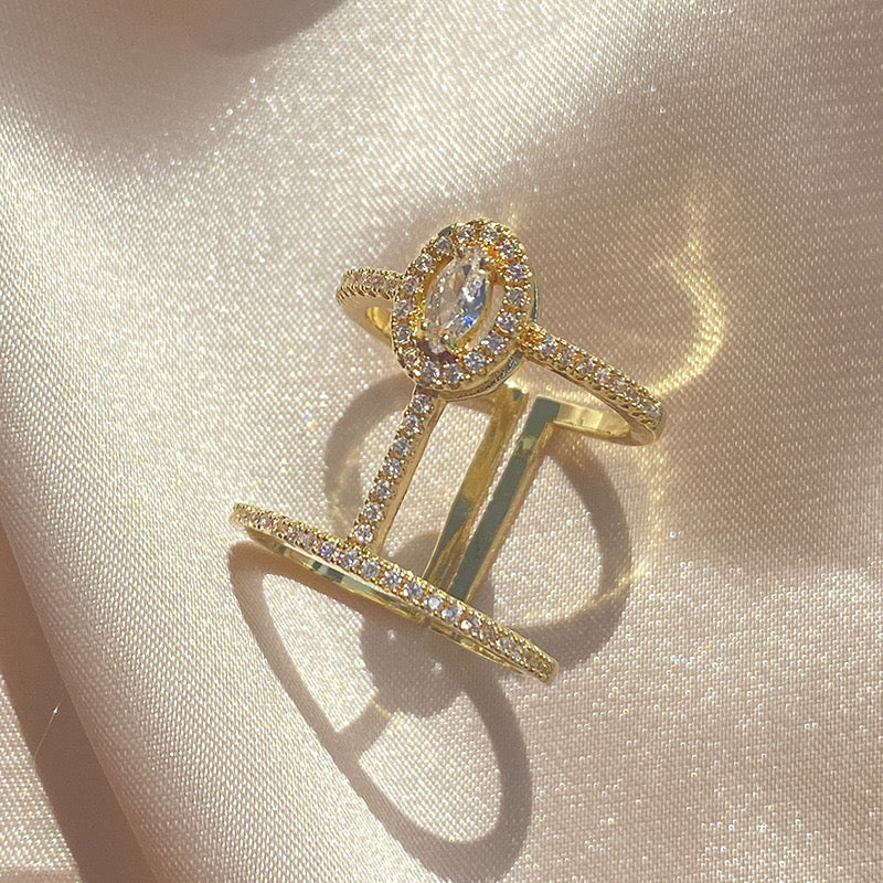 Drama Drenched Rhinestone Ring – Jewelsmars