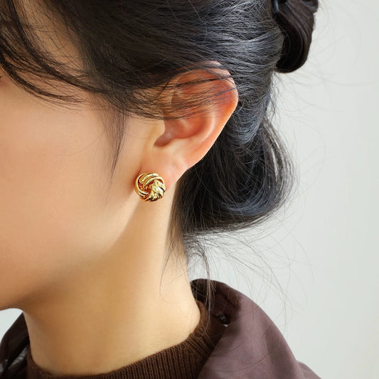 Effortless Era Stud Earrings