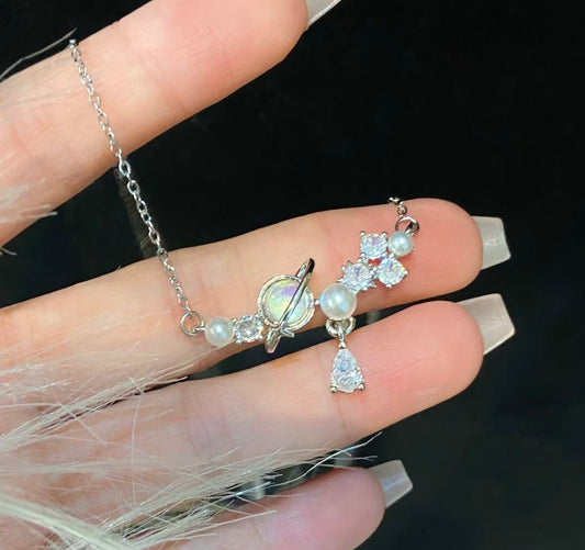 Interstellar Pearly Necklac