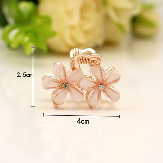 Tinted Daisies Hair Claw