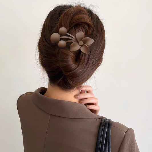 Eleanor Pinteresty Floral Hair Clip