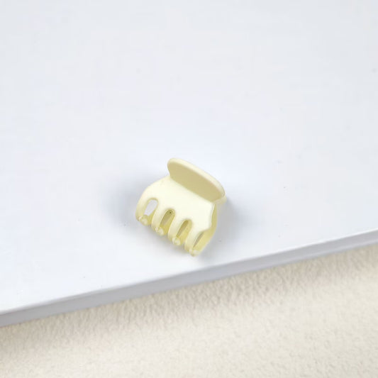 Matilda Mini Neutral Hair Claw