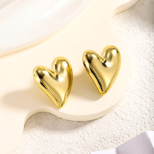 She’s in Love! Heart Earrings