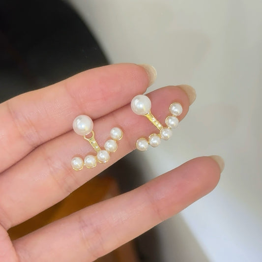 Tina Twinkling Pearl Earrings