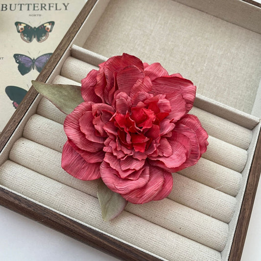 Ring around the roses! Hair clip