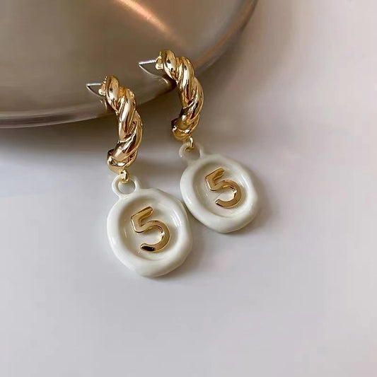 It Girl Earrings