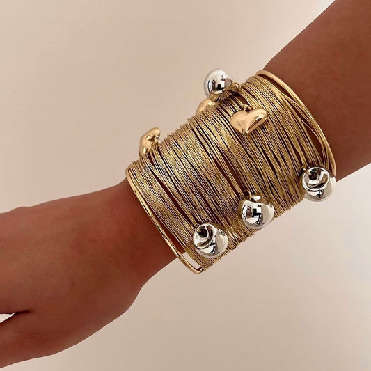 Coiled to Perfection! Handcuff