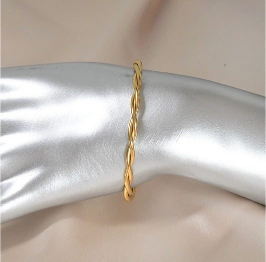 Looped in Luxe Bracelet