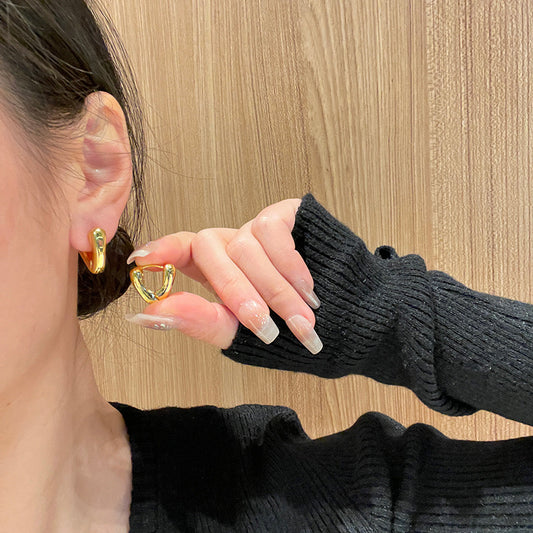 On the Go! Gold Hoops