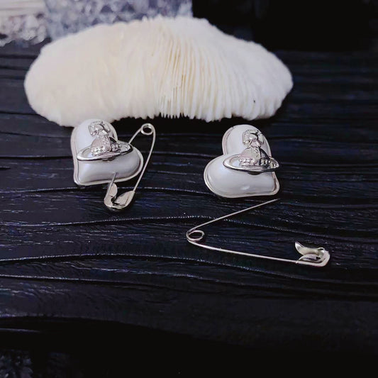 Heart of a Baddie! Earrings