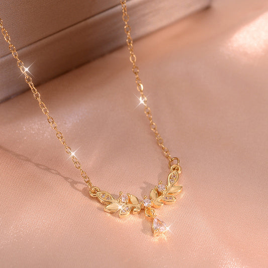 Sparkling Amber Necklace