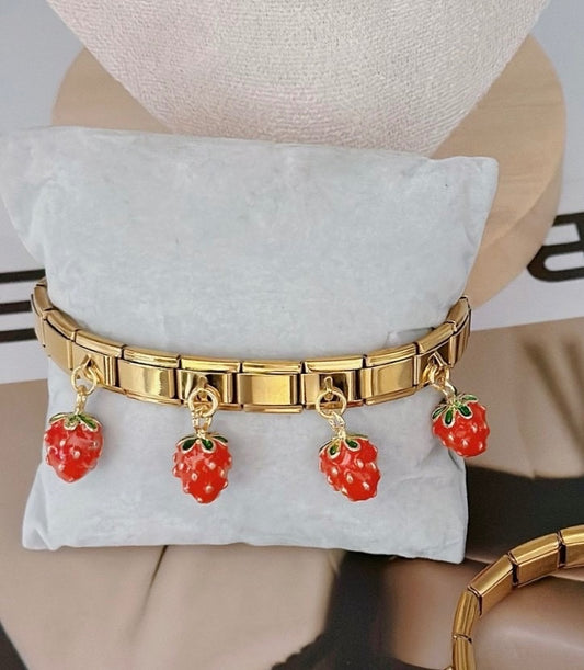 Berry Amor Bracelet