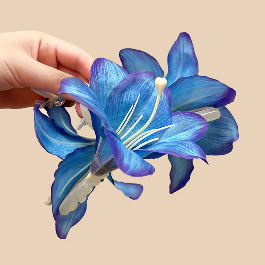 Whimsical Pinteresty Lilly Hair Claw