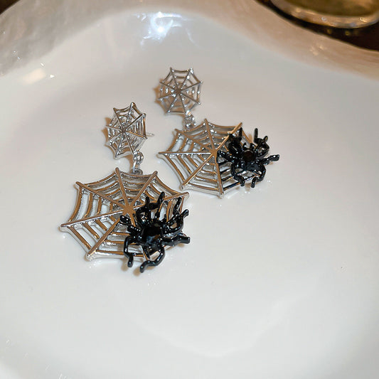 Webbed Baddie Earring