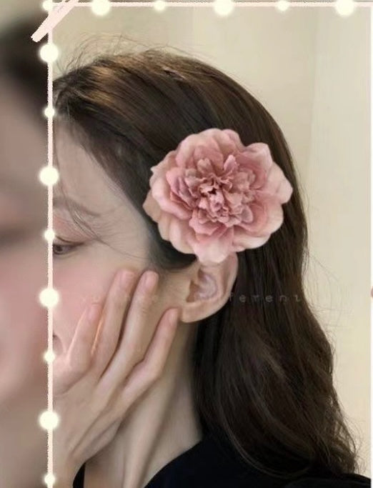 Ombre Rosebud Hair Clip