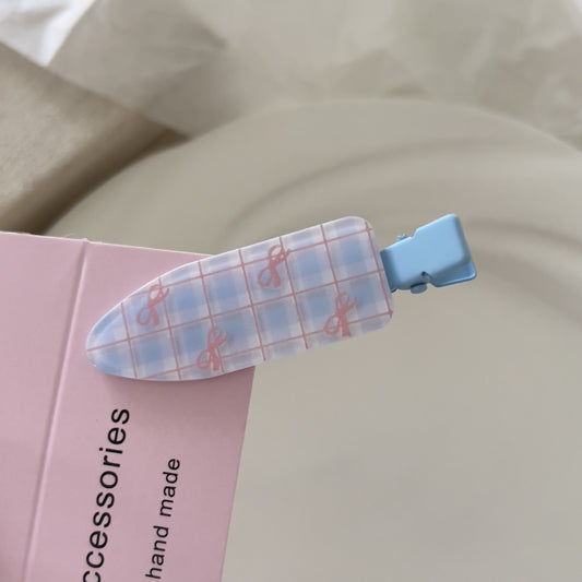 Velveteen Core Bow Hair Clip