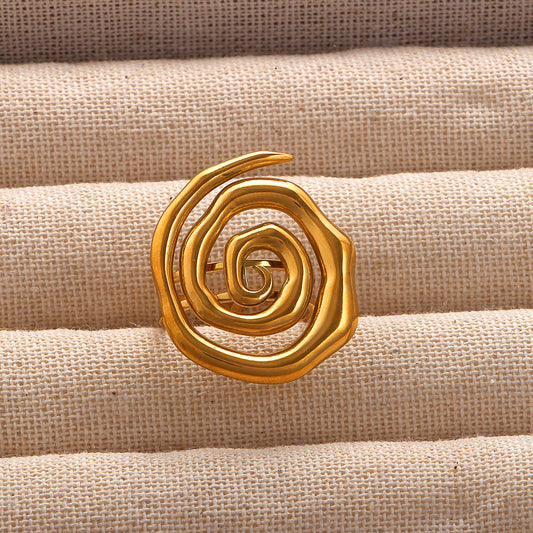 Solaris Spiral Statement Ring