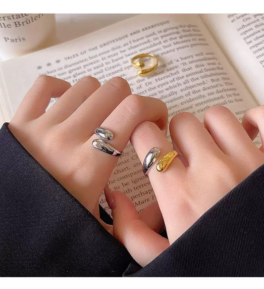 Maria Contrasting Metal Ring