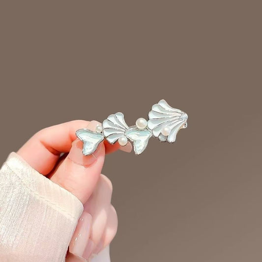 Pretty Pearl Mermaid Hair Clip (handmade)