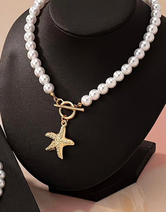 Beachy Baroque Pearl Necklace