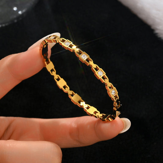 Rhinestone Luminance Gold Bracelet