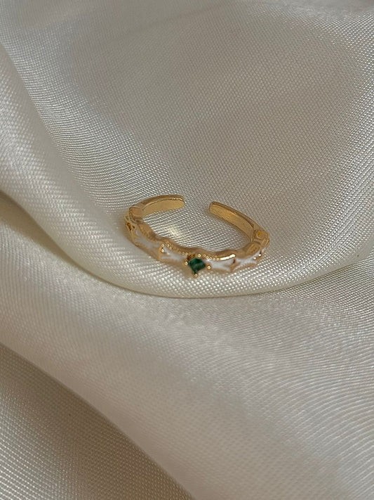 Emerald Enchant Ring