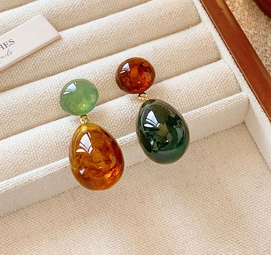 Moss Drops Mistmatched Earrings