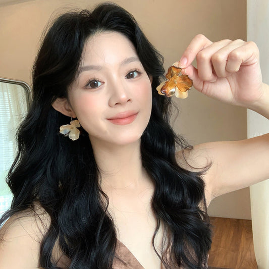 Amber n Ivory Flower Earrings