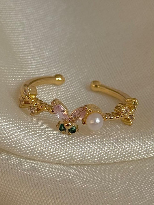 Seraphic Wings Pearl Ring