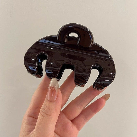 All day Black Claw Clip