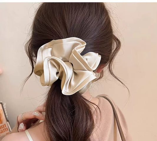 Gathered Dreamy Scrunchie