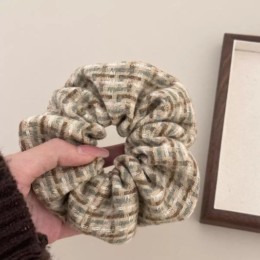 Fall-Palette Cute Scrunchie