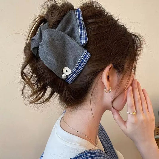 Korean-girl Plaid Triangular Claw Clip