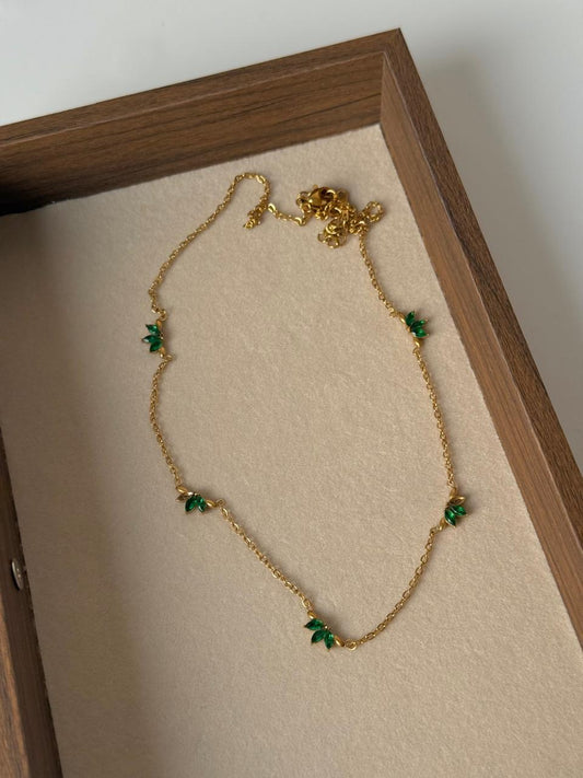 Old Garden Golden Necklace