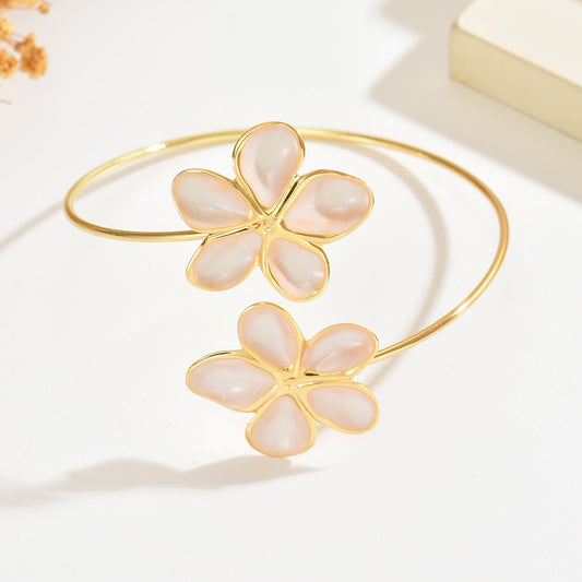 Daisy Dream Arm Cuff