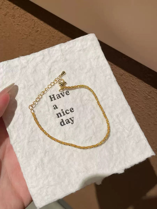 Effortless Aesthetic Gold Bracelet