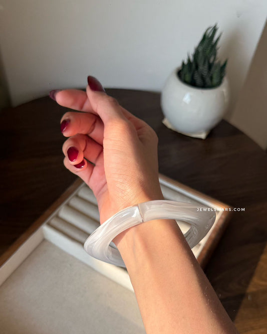 Ivory Angles Chunky Bangle
