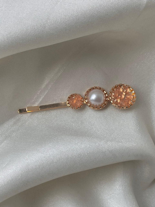 Amber Grace Pearl Hair Clip