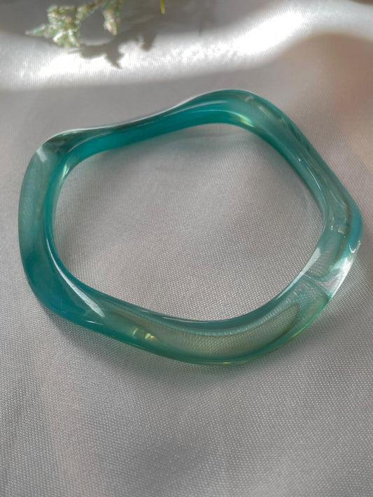 Beach-getter Bangle