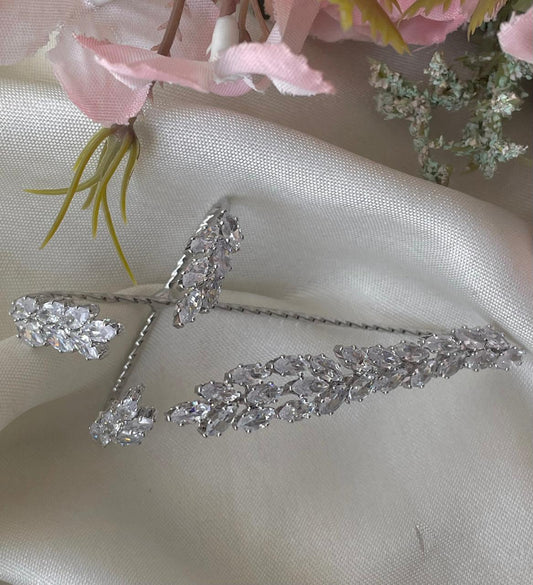 Sparkly Muse Hand Jewellery