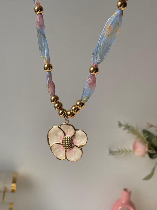 Ivory Elegance Ribbon Necklace