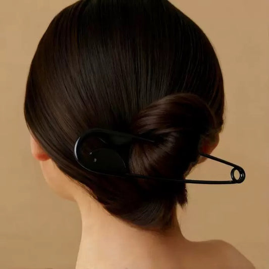 Grande’ Safety Pin Hair Clip