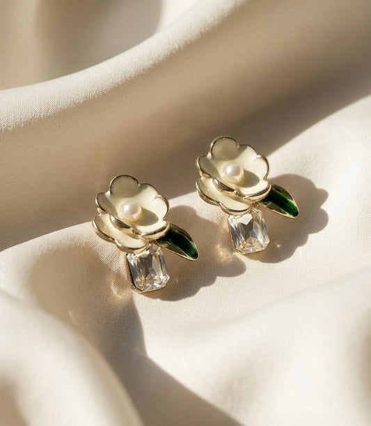 Ivory Empress Pearl Earrings
