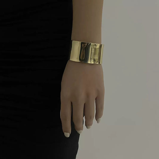 Golden Gloss Handcuff