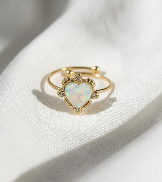 Pretty Girl Vintage Ring